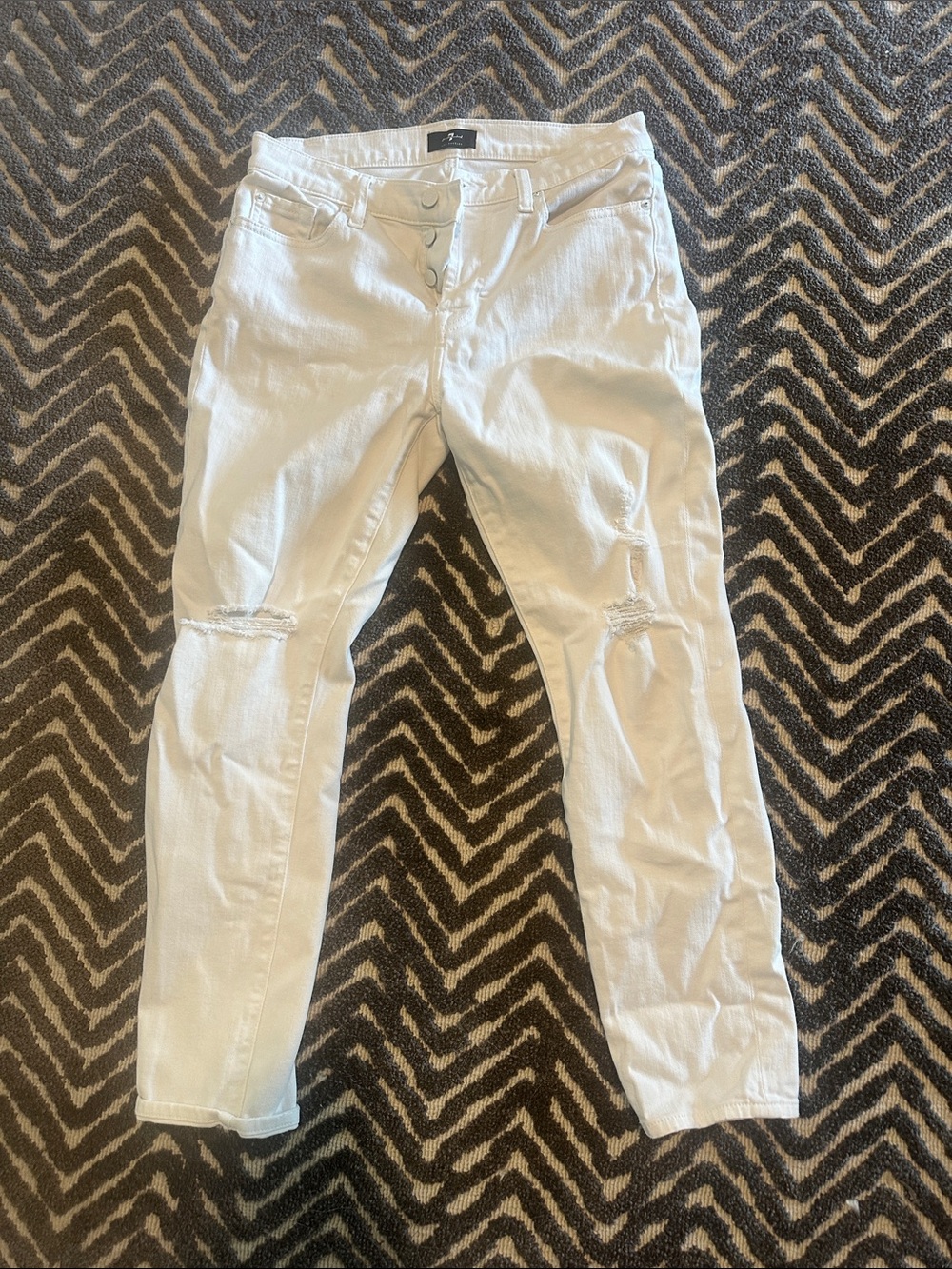 7 FOR ALL MANKIND Distressed Women’s Jeans
